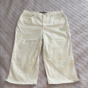 Gloria Vanderbilt White Skimmer Pants size 8